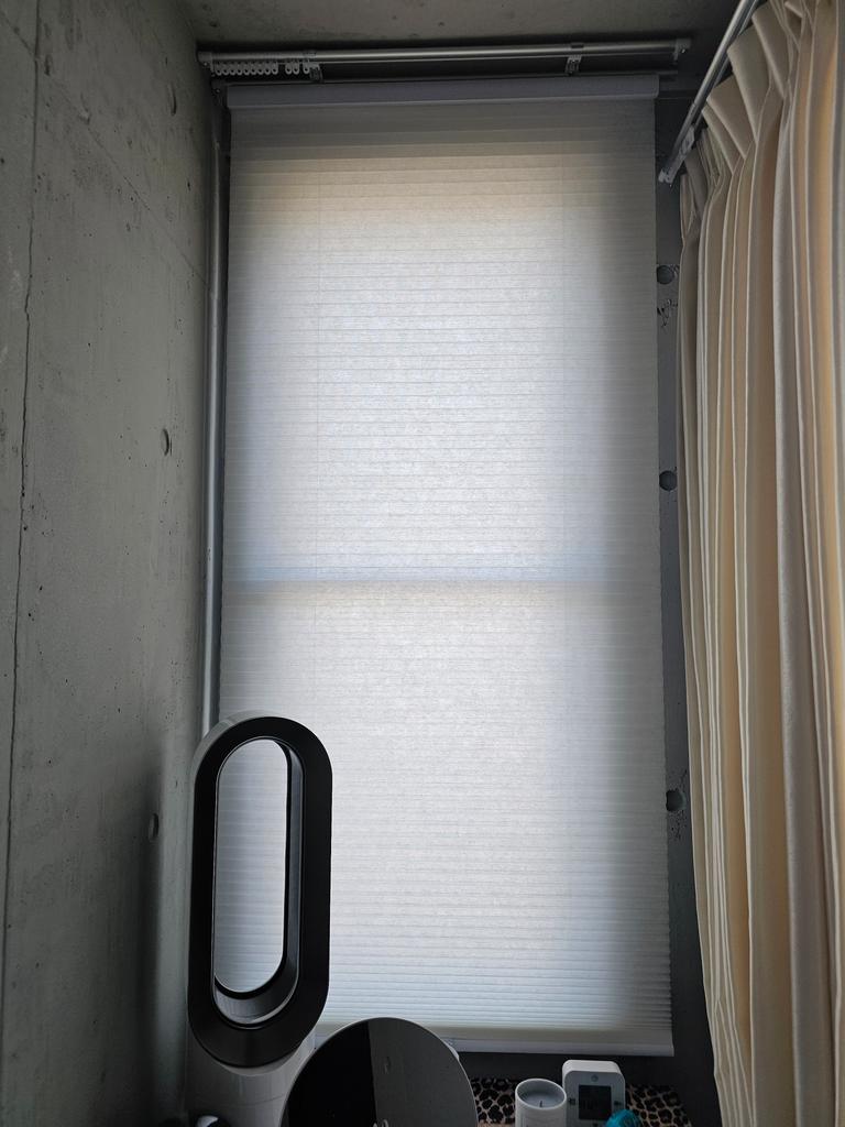 コードレススクリーンハニカム構造(サージュ2 WH180X220) | ニトリ