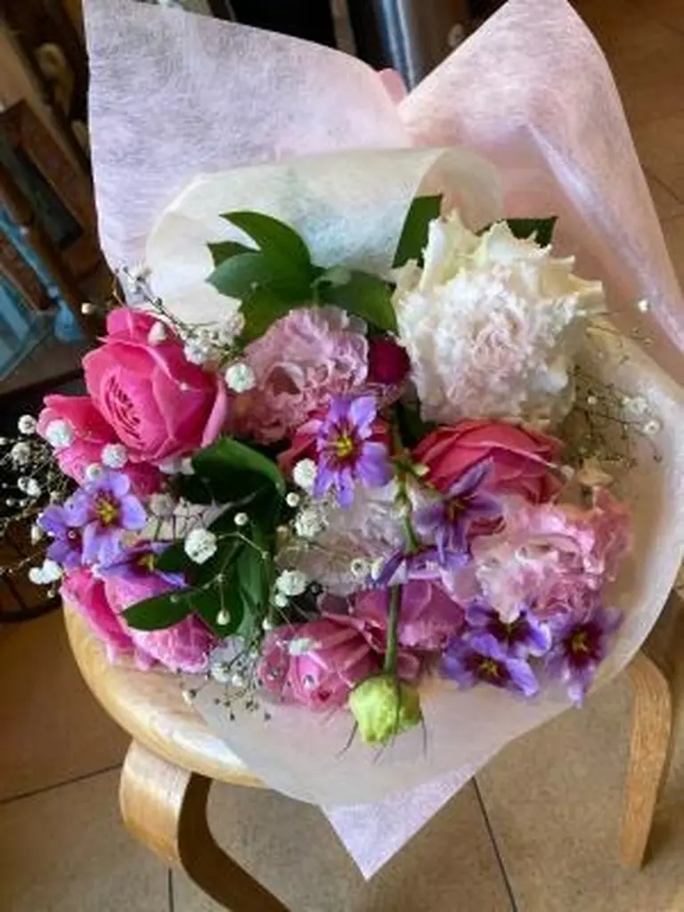 エレガントブーケ「バラとトルコギキョウ」」 | フラワーギフトはプロ  